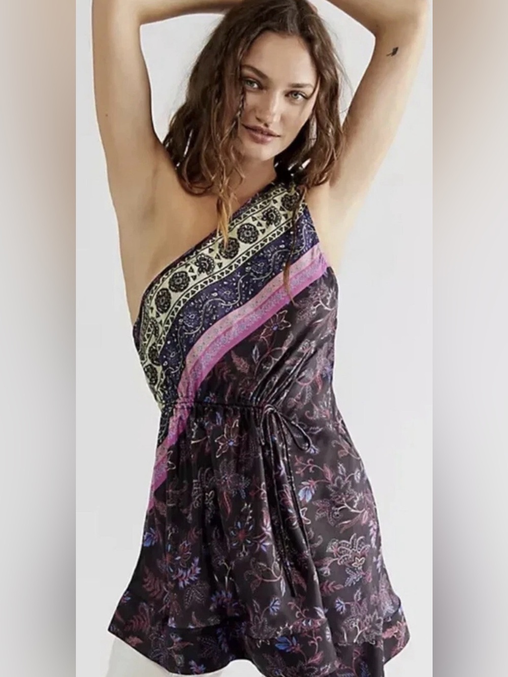 Free People One-Shoulder Floral Print Women’s Tunic in Black and Purple